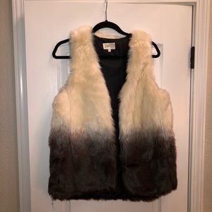 Jolt (brand of Nordstrom’s) furry ombré vest